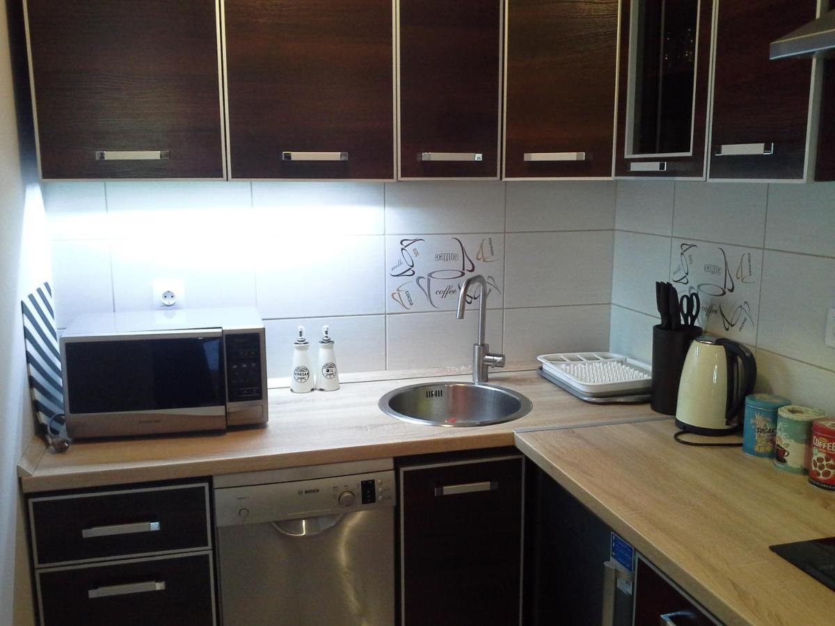 Alexandra Apartment Hajduszoboszlo - Chic Flat Buitenkant foto