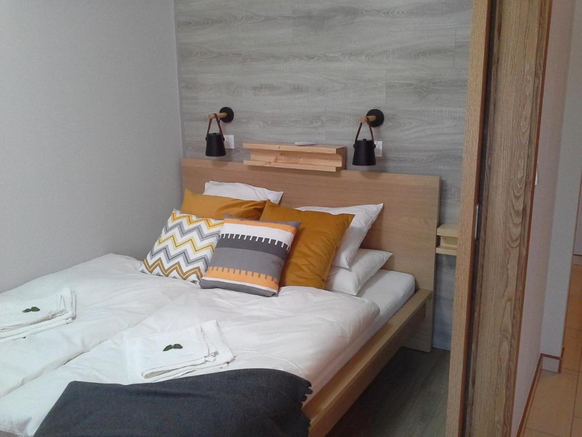 Alexandra Apartment Hajduszoboszlo - Chic Flat Buitenkant foto